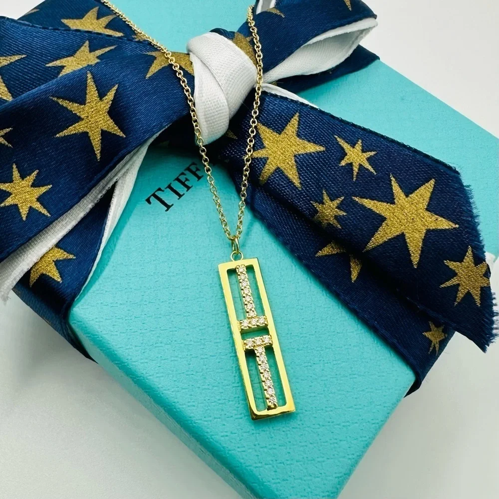 Tiffany & Co. 18K Yellow Gold Diamonds Vertical Bar Pendant Necklace 16”-18”